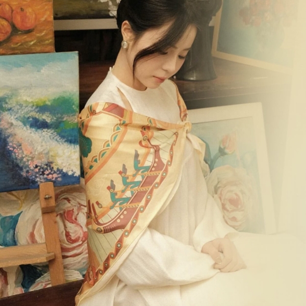 LA'ARTISAN - ‘Thành Cổ Loa - Co Loa Citadel’ Square Scarf