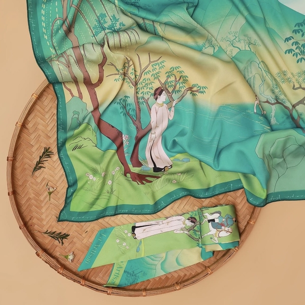 LA'ARTISAN - ‘Đoàn Thị Điểm - Poet Doan Thi Diem’ Square Scarf