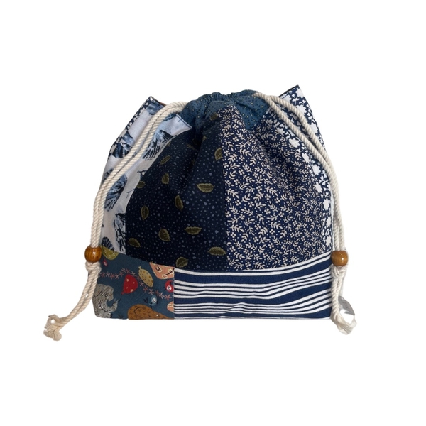 RUNG HANDMADE - Quilt Pouch in Navy with Seashell