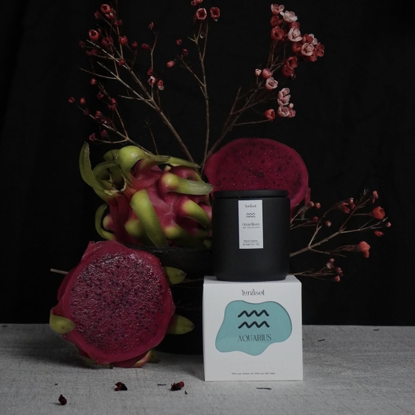LUNASOL - 'Aquarius' Zodiac Scented Candle