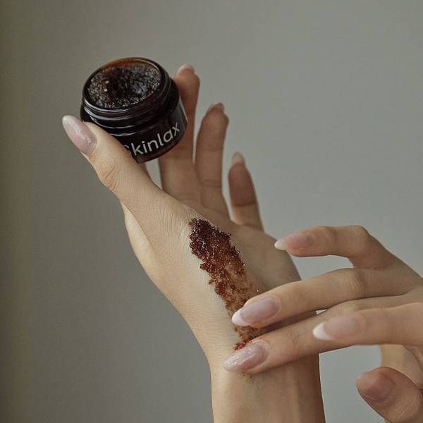 SKINLAX - Honey Ginger Lip Scrub