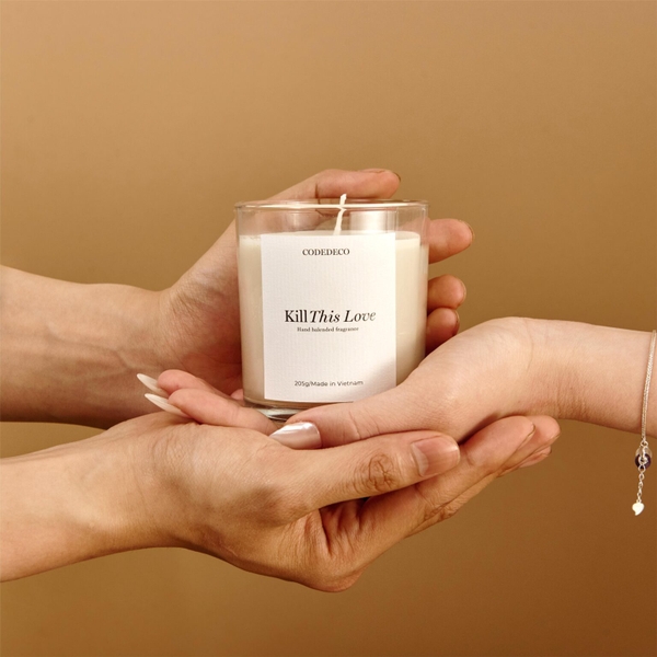 CODEDECO - ‘Kill This Love’ Scented Candle 205GR