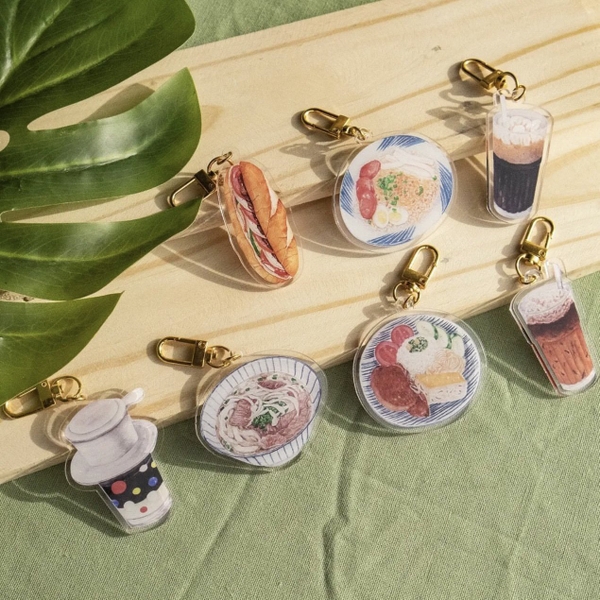 PHANHSHI STUDIO - ‘Cơm Tấm / Broken Rice’ Keychain