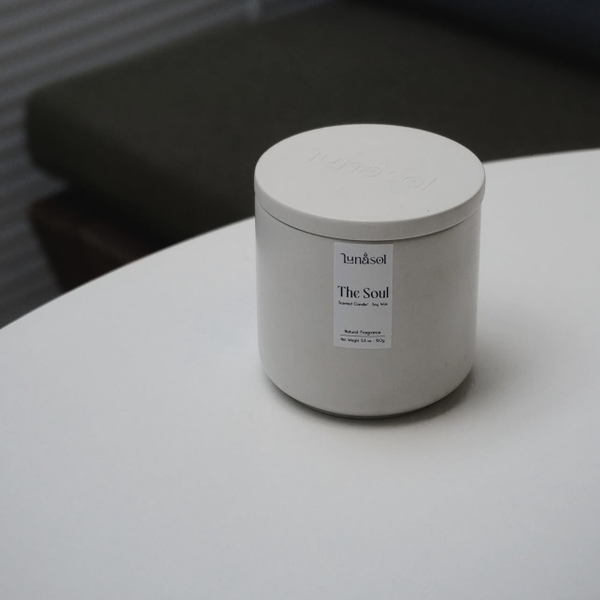 LUNASOL - 'The Soul' Scented Candle