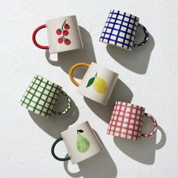 BAT TRANG - Ceramic Cherry Tomato Mug