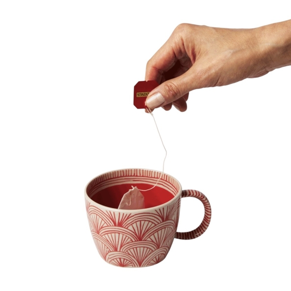 BAT TRANG - Ceramic Short Mug In Red Pattern