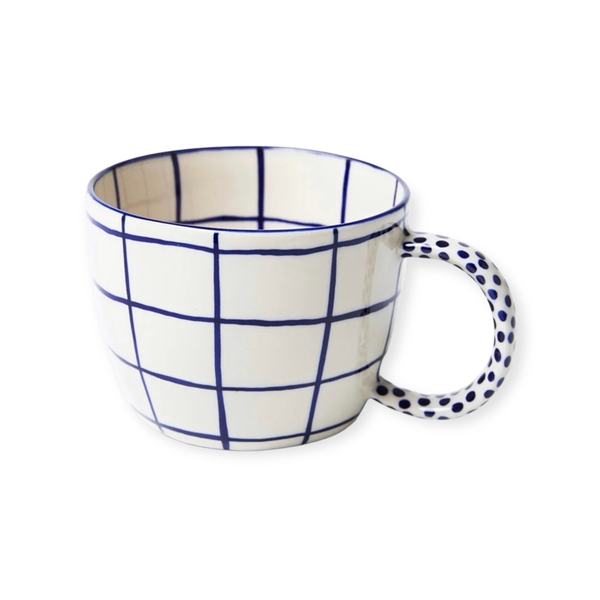 BAT TRANG - Ceramic Short Mug In Navy Gingham