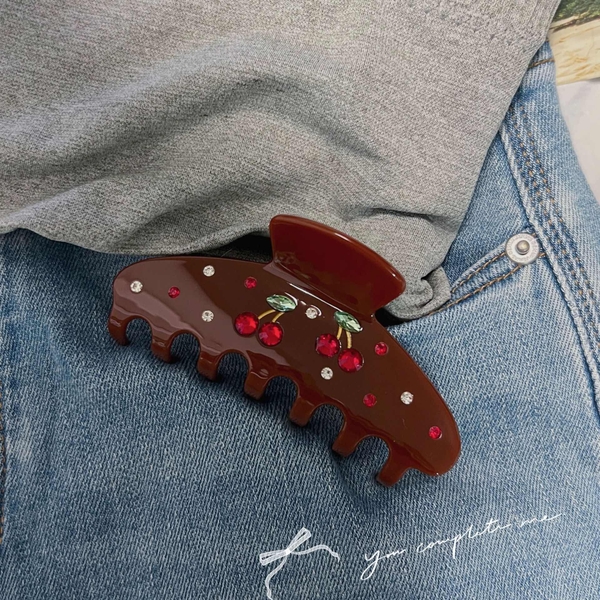 Heirloom Hair Claw - Brown With Cherry