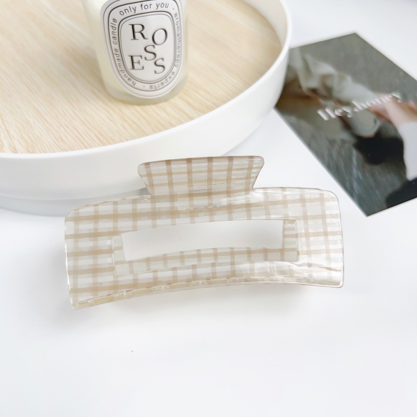 Rectangle Hair Claw - Beige Gingham