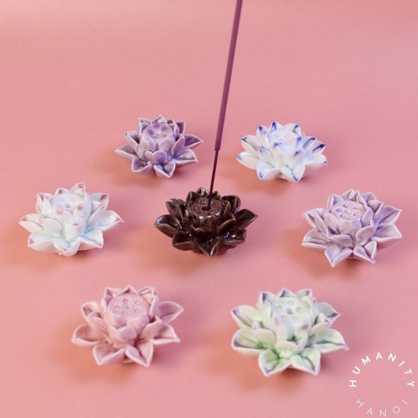 BAT TRANG - Ceramic Lotus Incense Holder In Light Blue