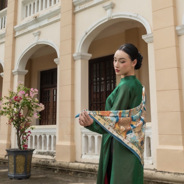 LA'ARTISAN - 'Kiến Trúc Sài Gòn - Saigon Architecture' Double-Sided Square Scarf