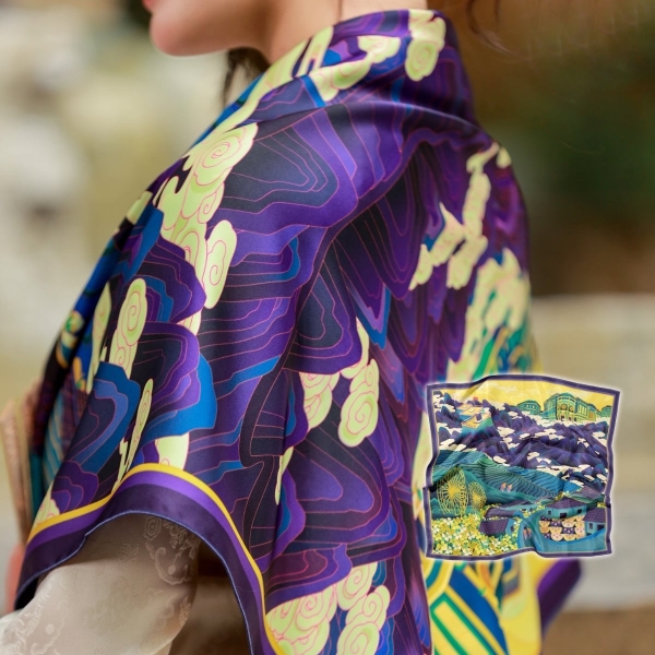 LA'ARTISAN - 'Sa Pa' Double-Sided Square Scarf