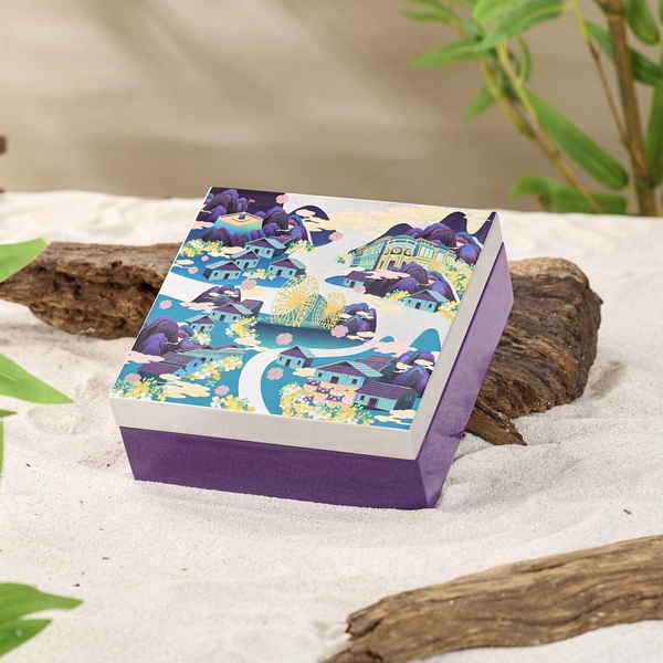 LA'ARTISAN - 'Sapa' Gold Plated Lacquer Box