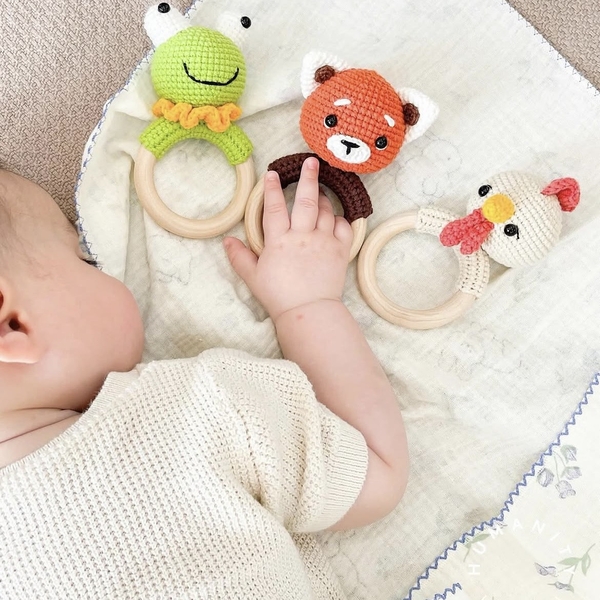 Macrame Baby Rattle With Wooden Handle - Frog