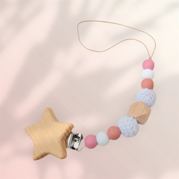 Baby ‘Star’ Macrame Pacifier Holder in Pink