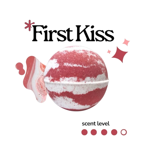 LABBI - ‘First Kiss’ Fizzy Bath Bombs