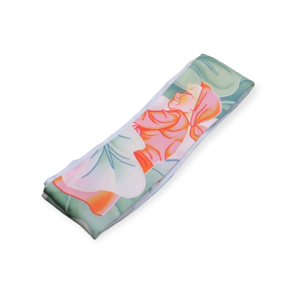 LA'ARTISAN - ‘Nhổ Củ Cải - The Gigantic Turnip’ Twilly Scarf
