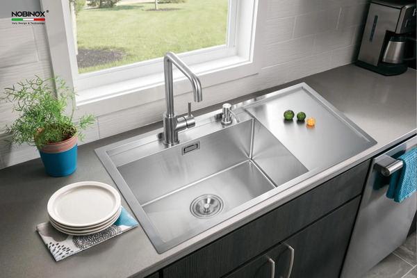 Chậu rửa bát Nobinox LUMIA NJ558B 1 hố inox 304 có bàn chờ