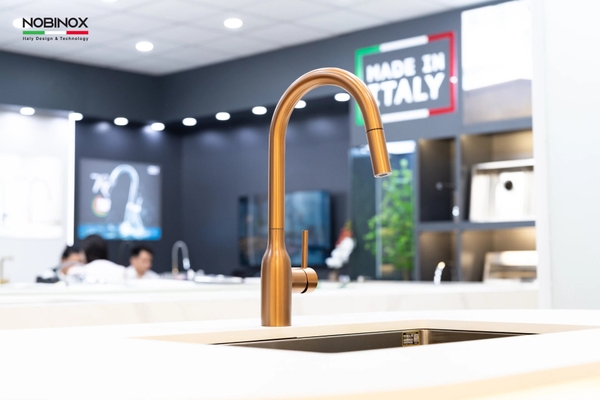 Vòi rửa bát dây rút Nobinox Aqua NX662T