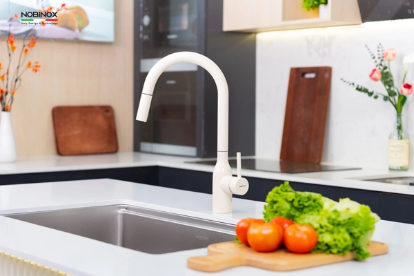 Vòi rửa bát dây rút Nobinox Aqua NX661B