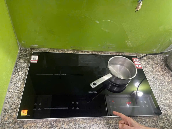 (Xả Kho) Bếp Từ Đôi Canzy CZ-VN268 - New 100% chính hãng
