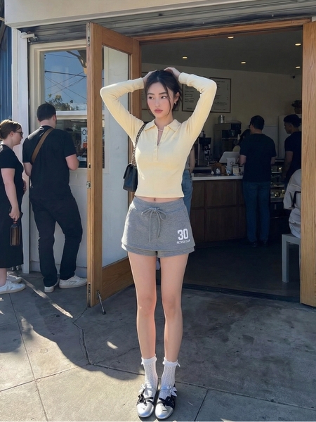The Hailey Short