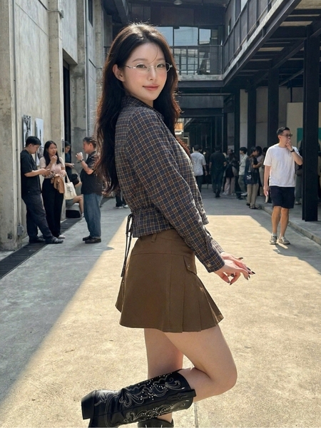Prefin Skirt