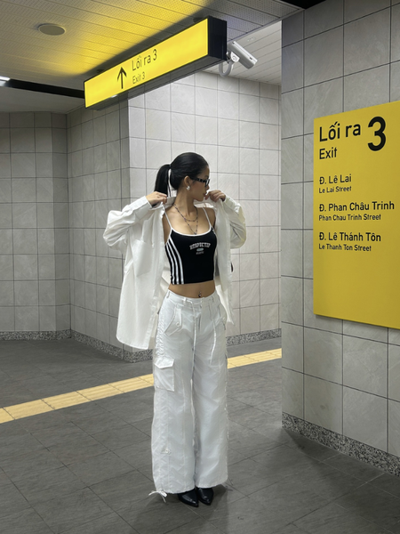 Rexi top đen