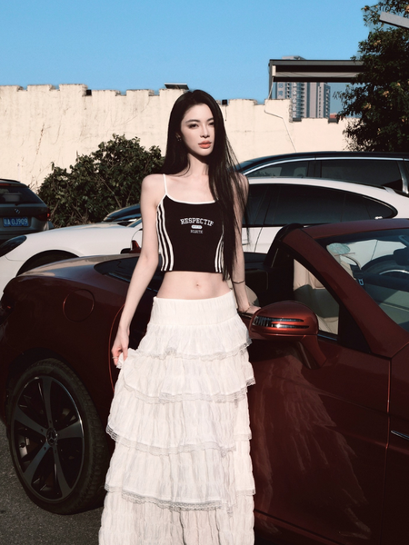 Rexi top đen