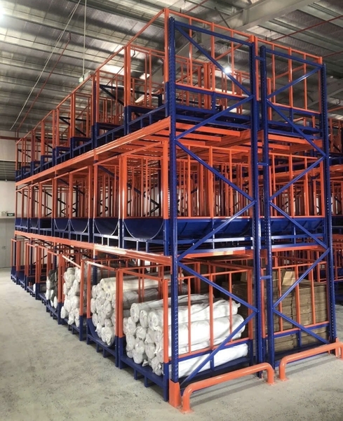 Kệ tải nặng để cuộn vải
