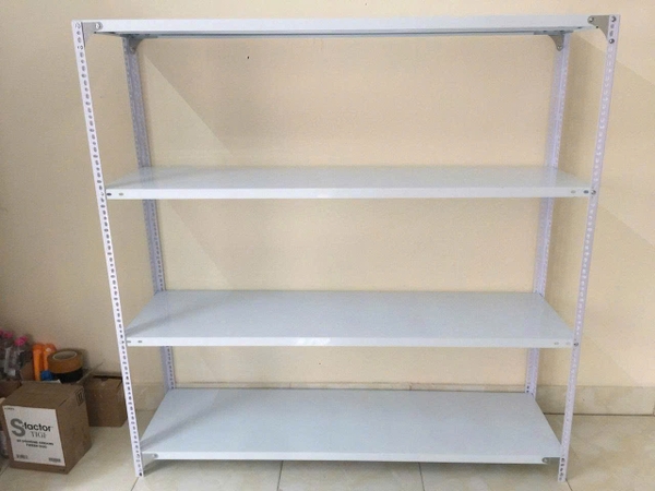 Kệ V Lỗ 4 tầng C150 x D150 x  R30
