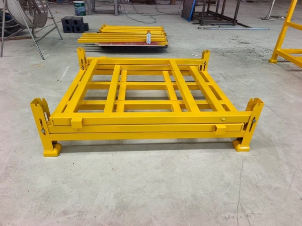 Pallet Sắt Xếp Chồng Gấp Gọn Tải Trọng Nặng | Sản Xuất Theo Yêu Cầu