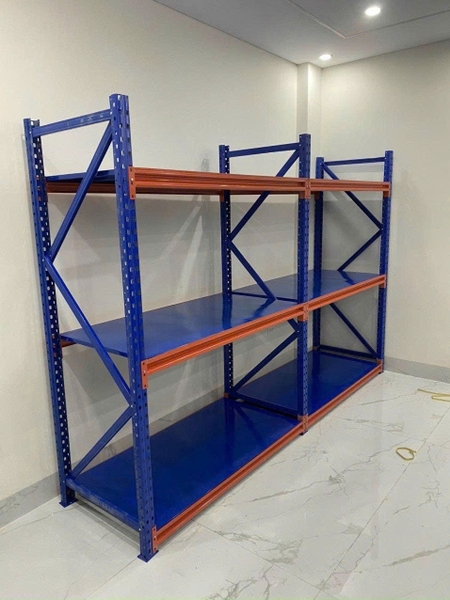 Kệ trung tải 3 tầng C200 X D150 X R60