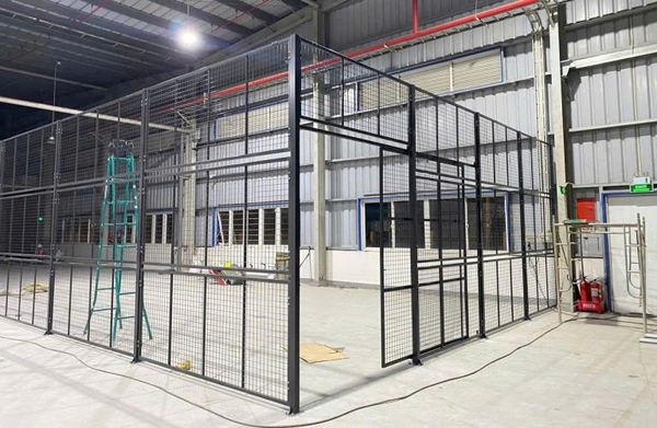 Vách ngăn lưới, Vách lưới ngăn kho, Vách ngăn di động, Hàng rào lưới