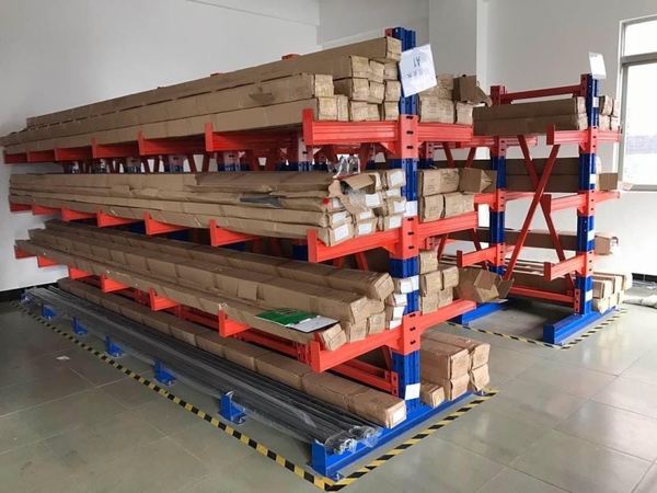 Kệ Tay Đỡ (Cantilever Rack)