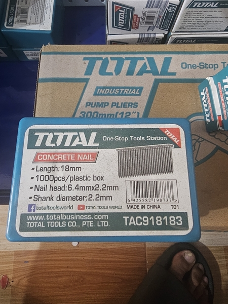 Đinh bấm bê tông Total