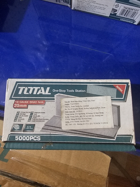 Đinh bấm thẳng Total