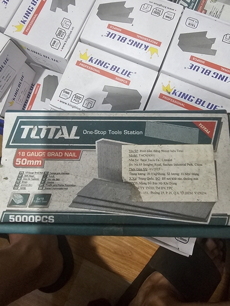 Đinh bấm thẳng Total