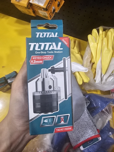 Đầu khoan, đầu máy khoan Total