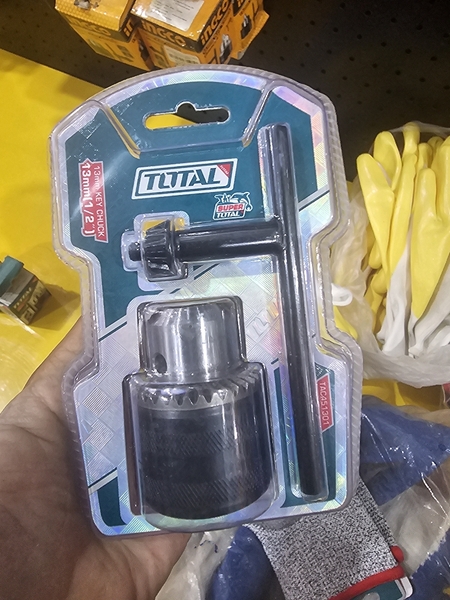 Đầu khoan, đầu máy khoan Total