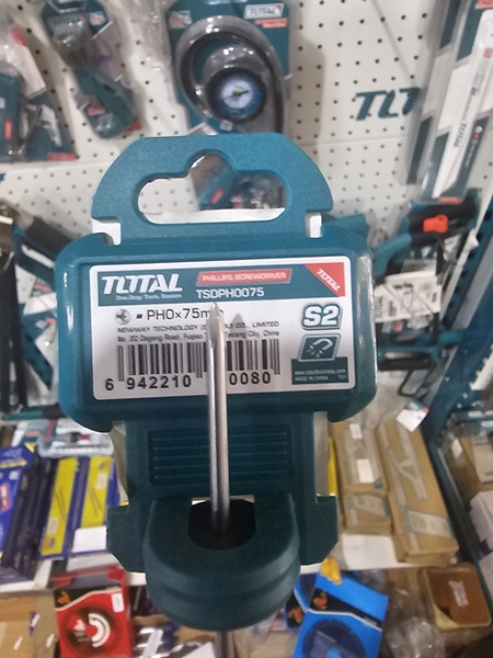 Tua vít thép S2 Total
