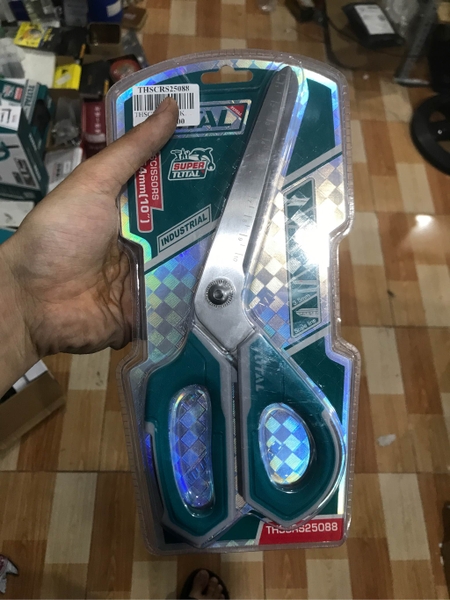 Kéo cắt đa năng Total