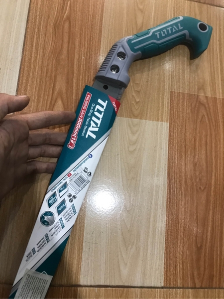 Cưa cành cầm tay Total