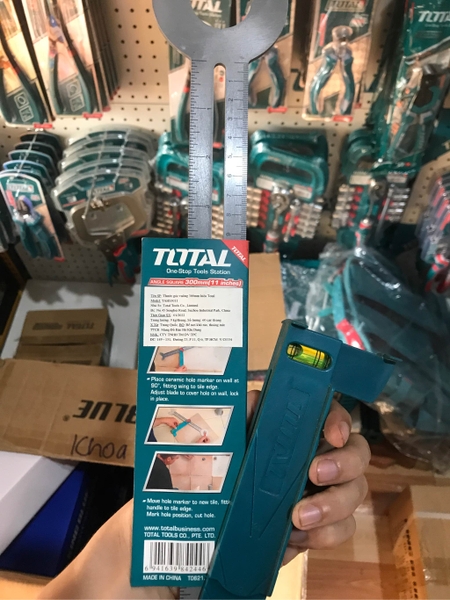 Thước góc vuông 300mm Total TAHS3011
