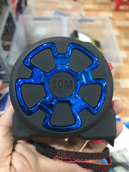 Thước cuộn lỗ ban chống va đập NTP tổ ong - Hàng chính hãng