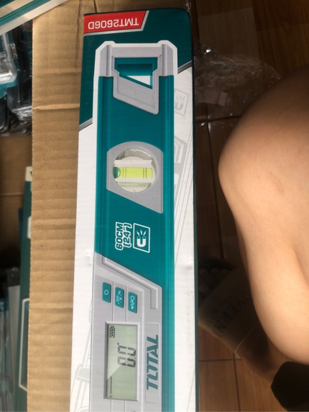 Thước đo kỹ thuật số (60cm) Total TMT2606D