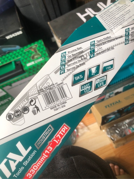 Cưa cành cầm tay Total