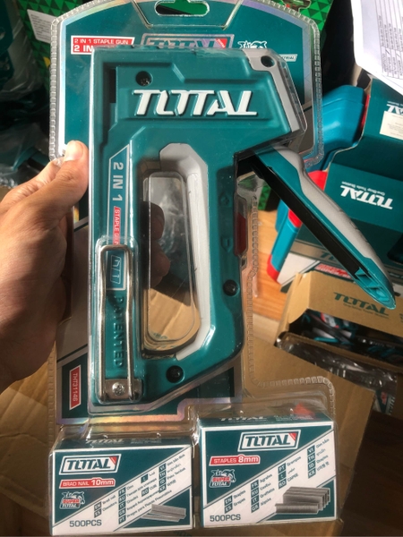 Dụng cụ bấm gim Total THT311425