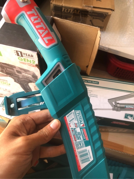 Cưa cành cầm tay Total