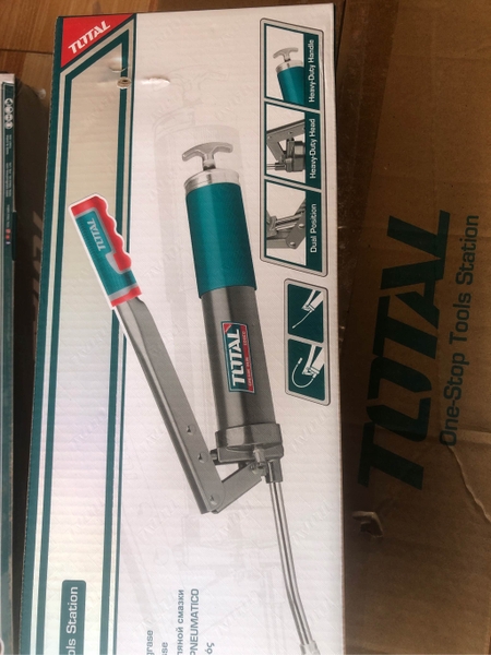 Súng bơm mỡ Total THT111062